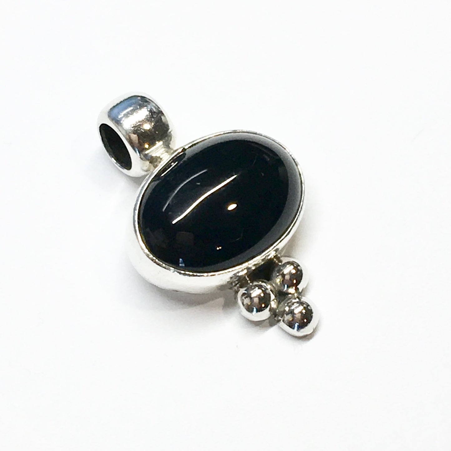 Pendant, Jet Black Oval Stone Sterling Silver Pendant - Discount Estate Jewelry