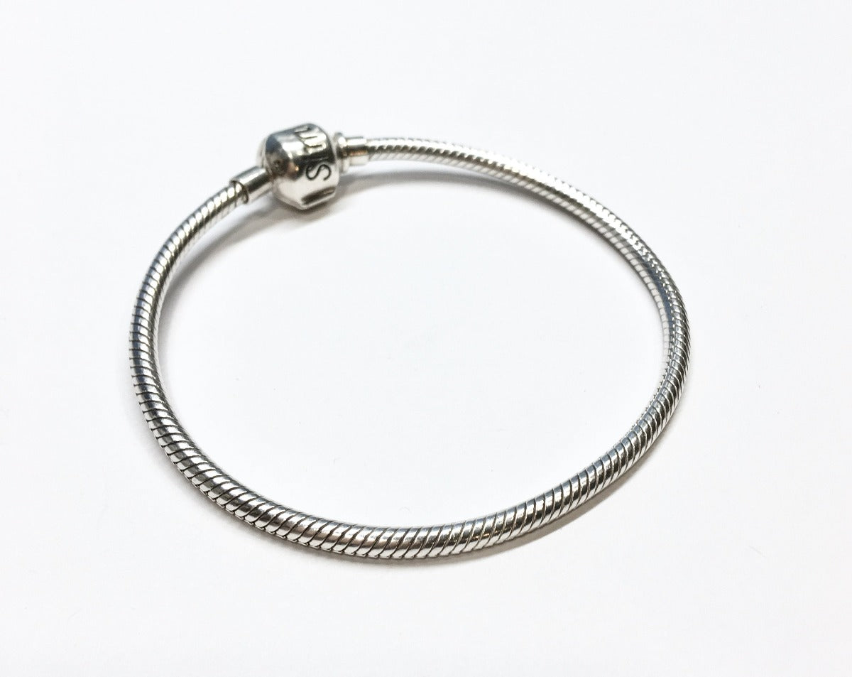 Charm Bracelet | Girls Sz Small 5.75 - 6in Sterling Silver Sim Stars Snake Chain Charm Bracelet