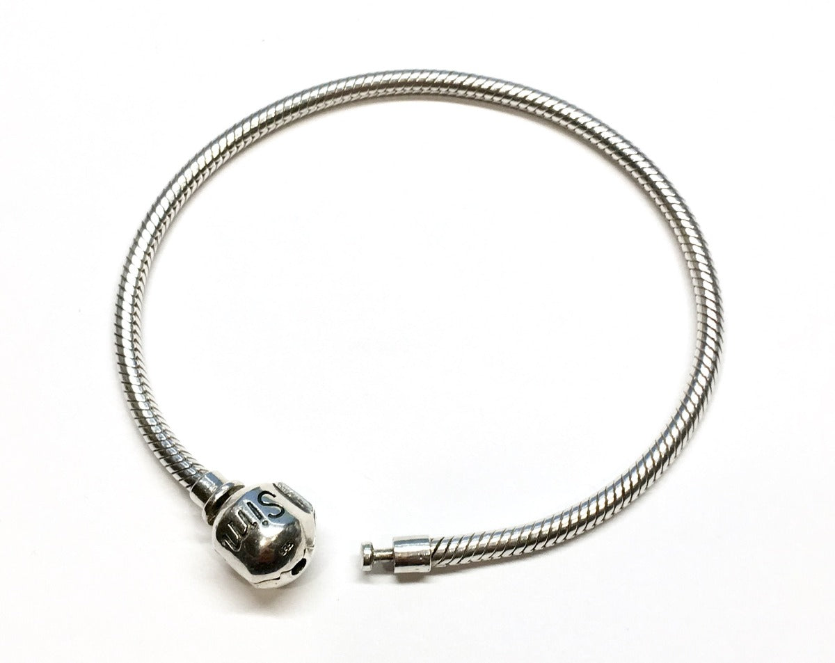 Charm Bracelet Girls Small sz 6.75 (5.75"-6" Loaded) Sterling Silver Sim Stars Snake Chain Charm Bracelet | Discount Pre-owned Jewelry  - Blingschlingers