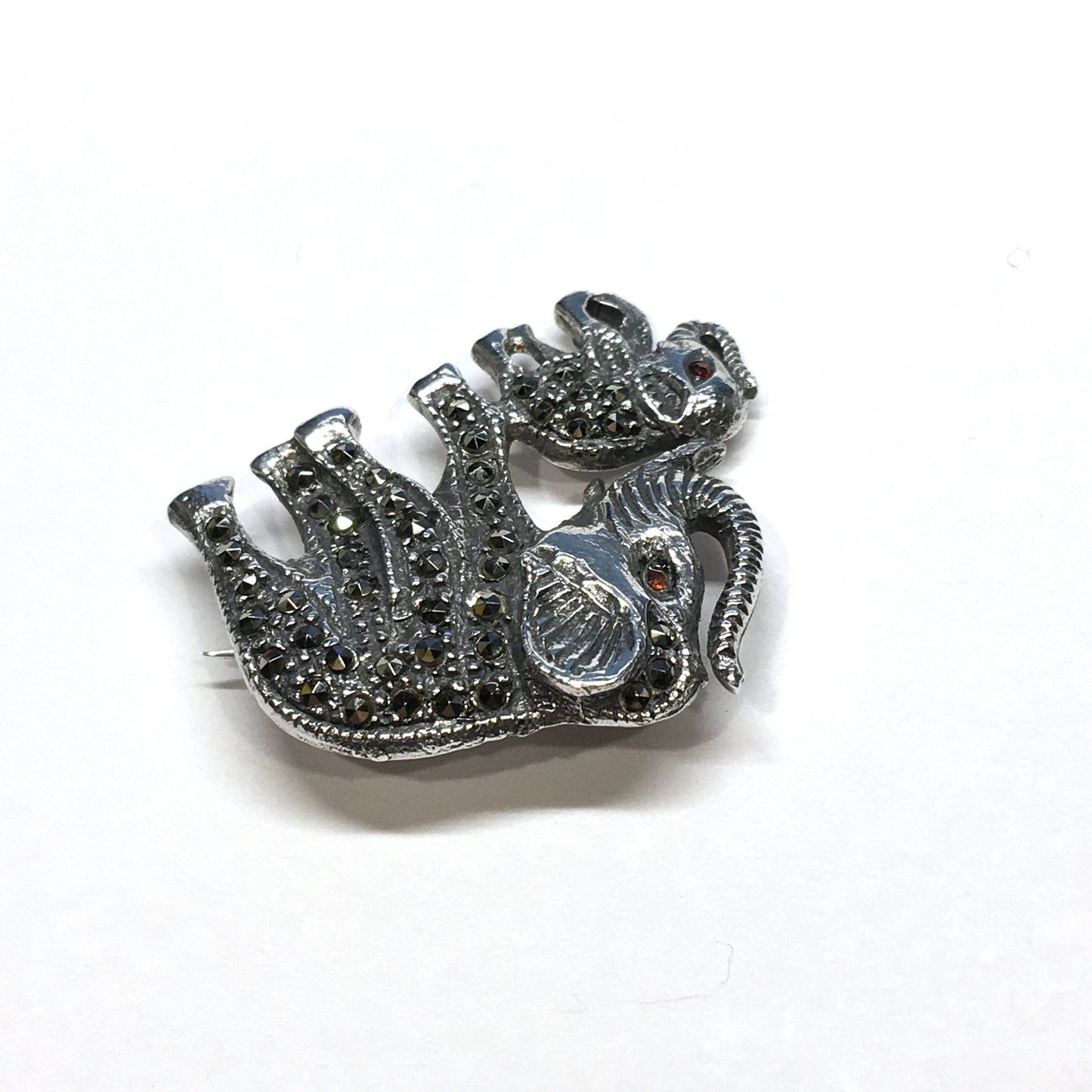Pre-Owned Jewelry > Brooches & Pins | Sterling Silver Marcasite Stone Mom or Dad & Child Elephant Brooch / Lapel Pin