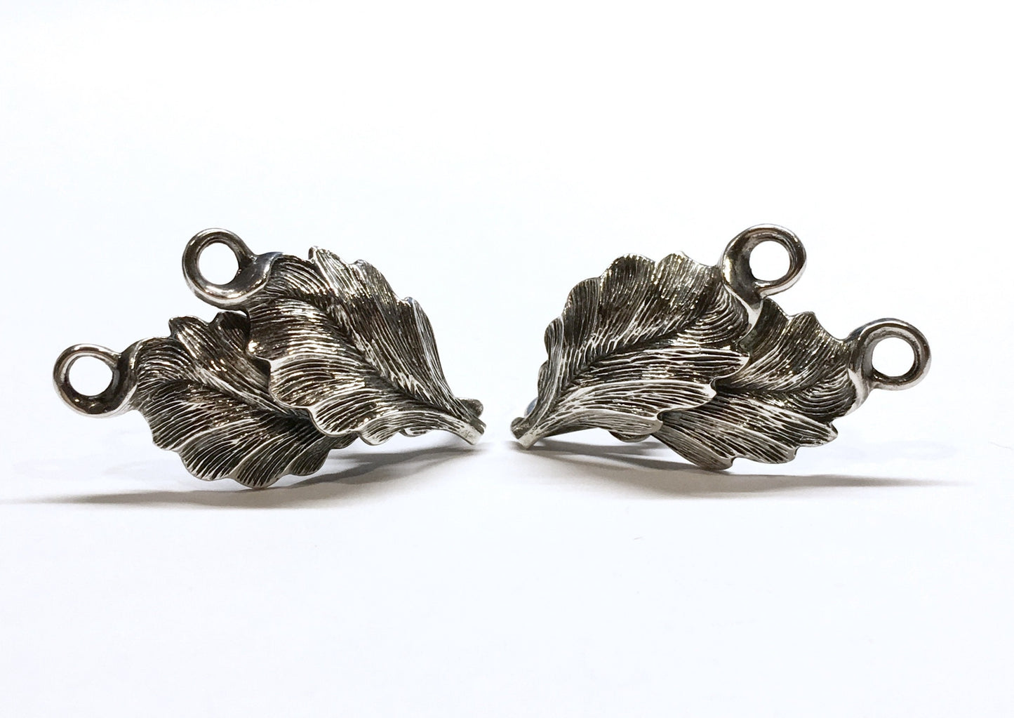 Screw Back Earrings, Vintage Sterling Silver Fern Leaf Design Clip-On Earrings - Discount Estate Jewelry