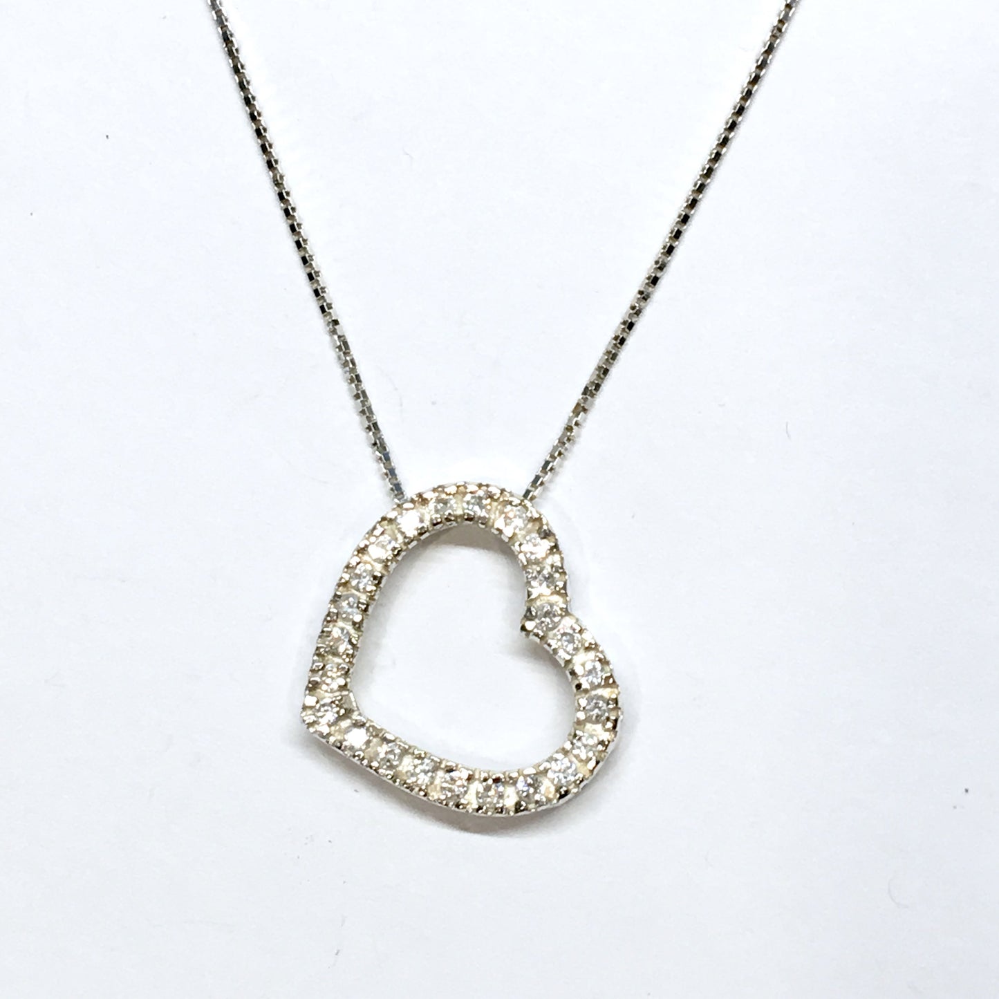 Used Jewelry > Necklaces | Womens 18 in Sterling Silver Open Heart Halo Pendant Necklace