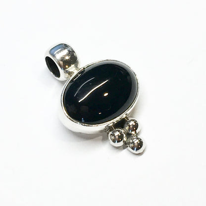 Sterling Silver Pendant, Vintage unisex style black stone silver pendant