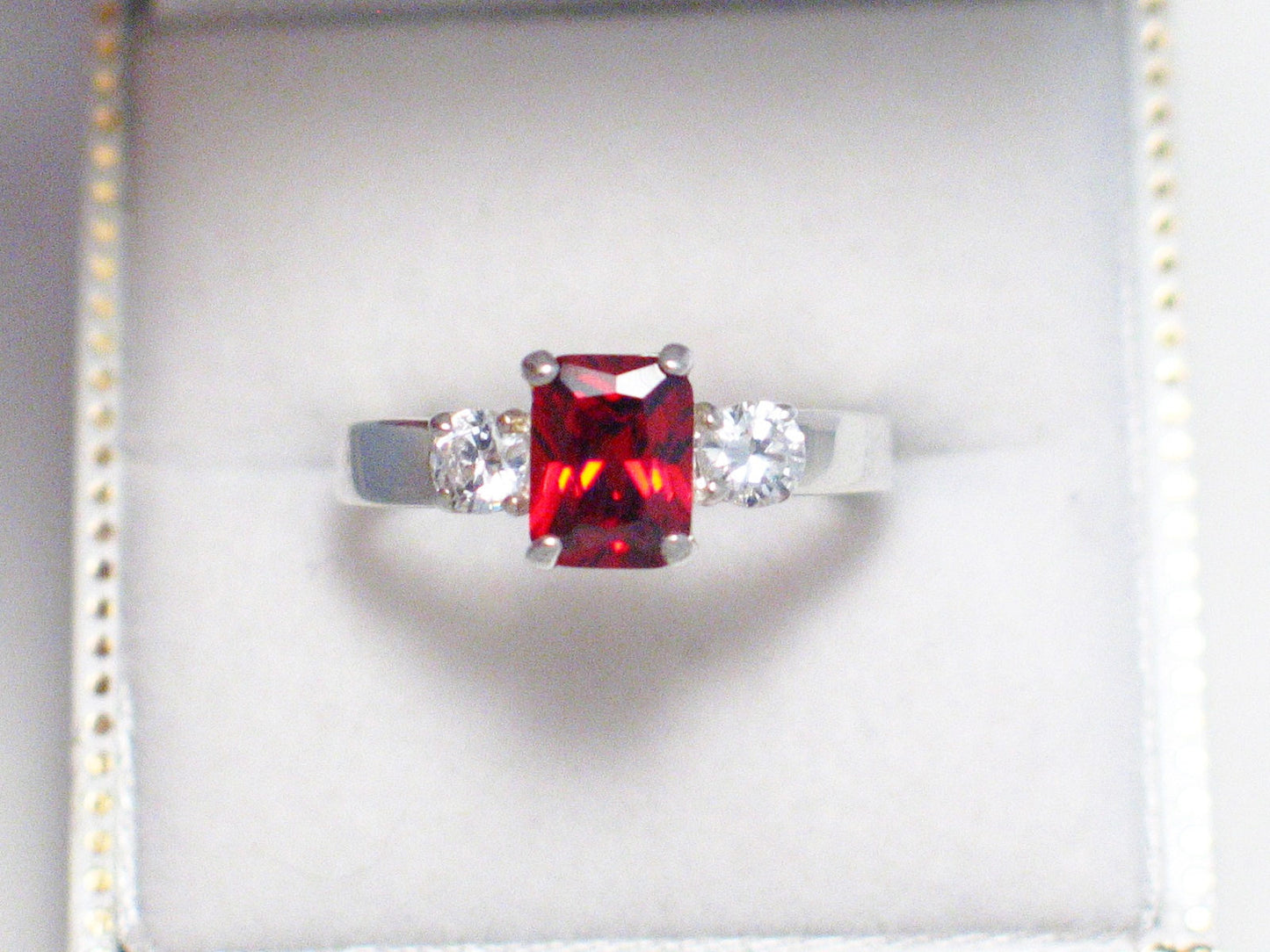 Silver Ring | Sterling Silver Garnet Cubic Zirconia 3 Stone Ring 9.25 | Estate Jewelry