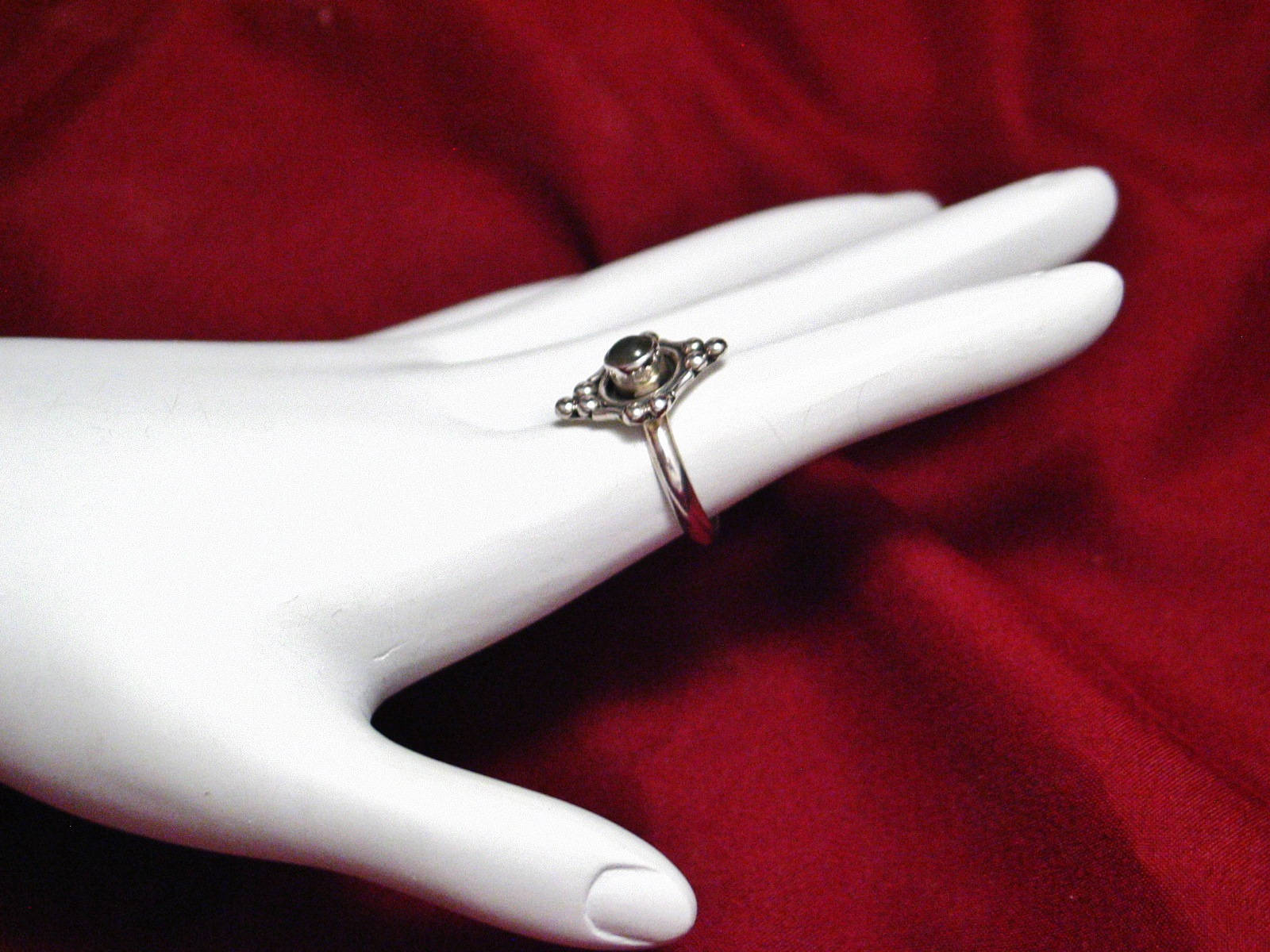 Silver Ring, Mens Womens Pre-owned Grey Stone Solitaire Style Sterling Silver Ring - Blingschlingers Jewelry