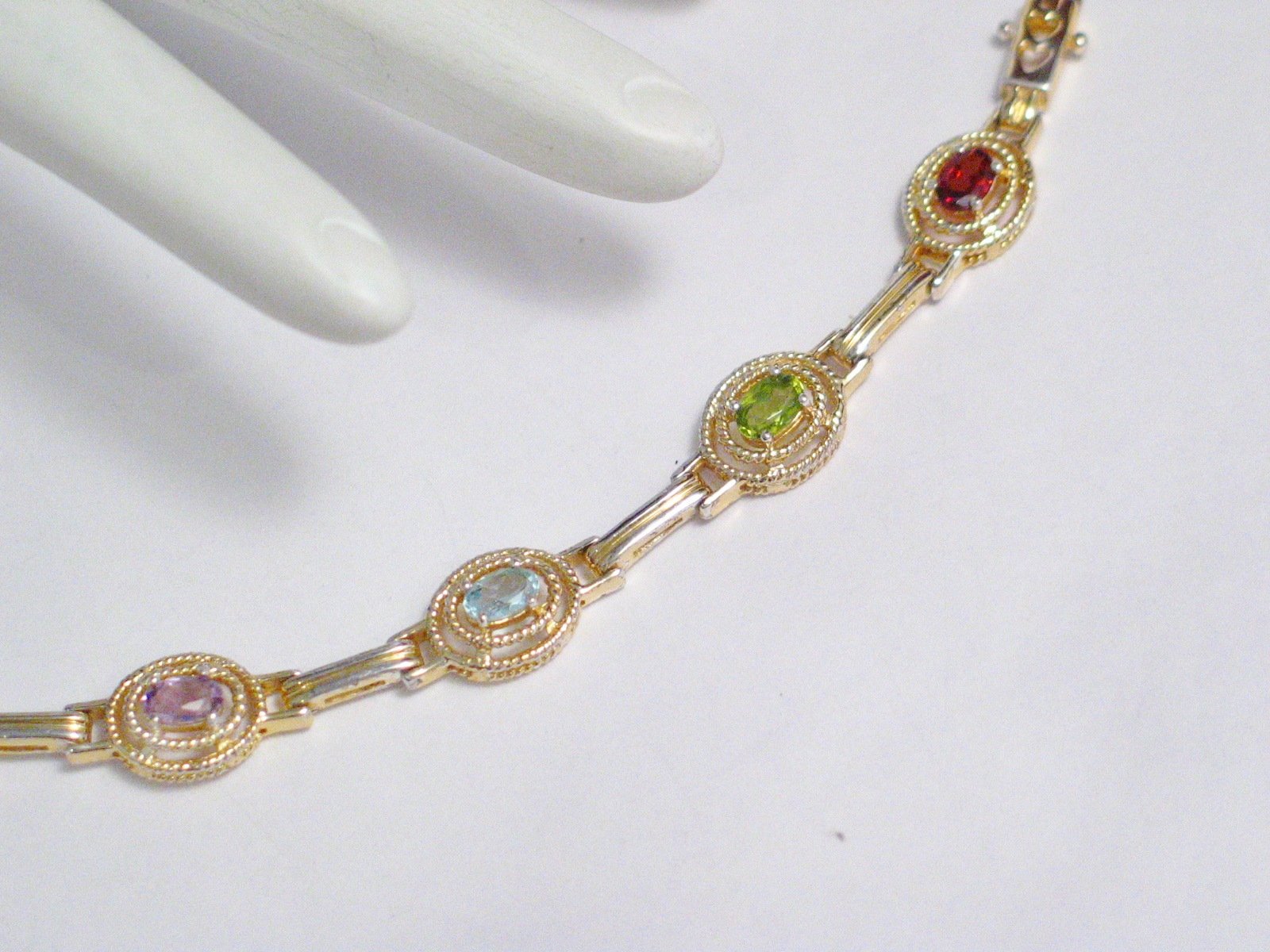 Bracelet womens genuine sterling silver and gemstone  7.5" | Pre-owned Jewelry