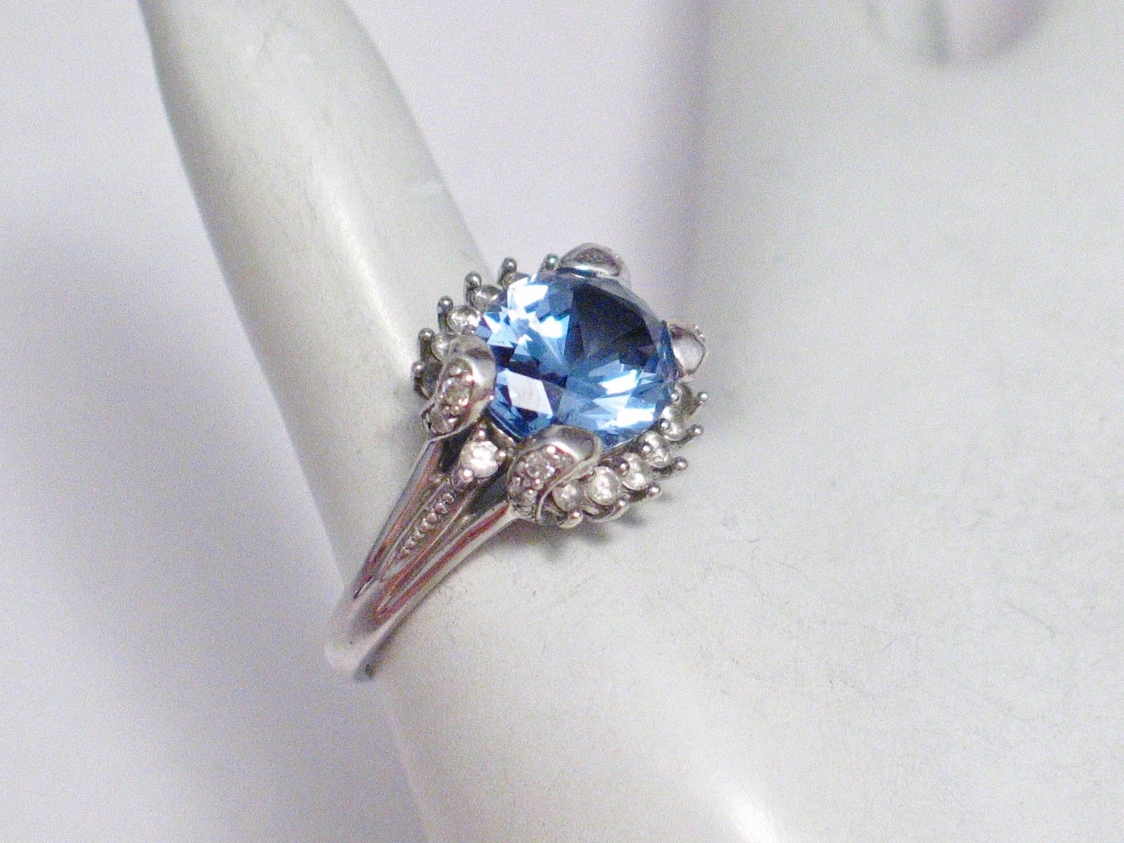Rings | Womens Sterling Silver Blue Topaz Halo Ring 8 | Estate Jewelry online at Blingschlingers Jewelry