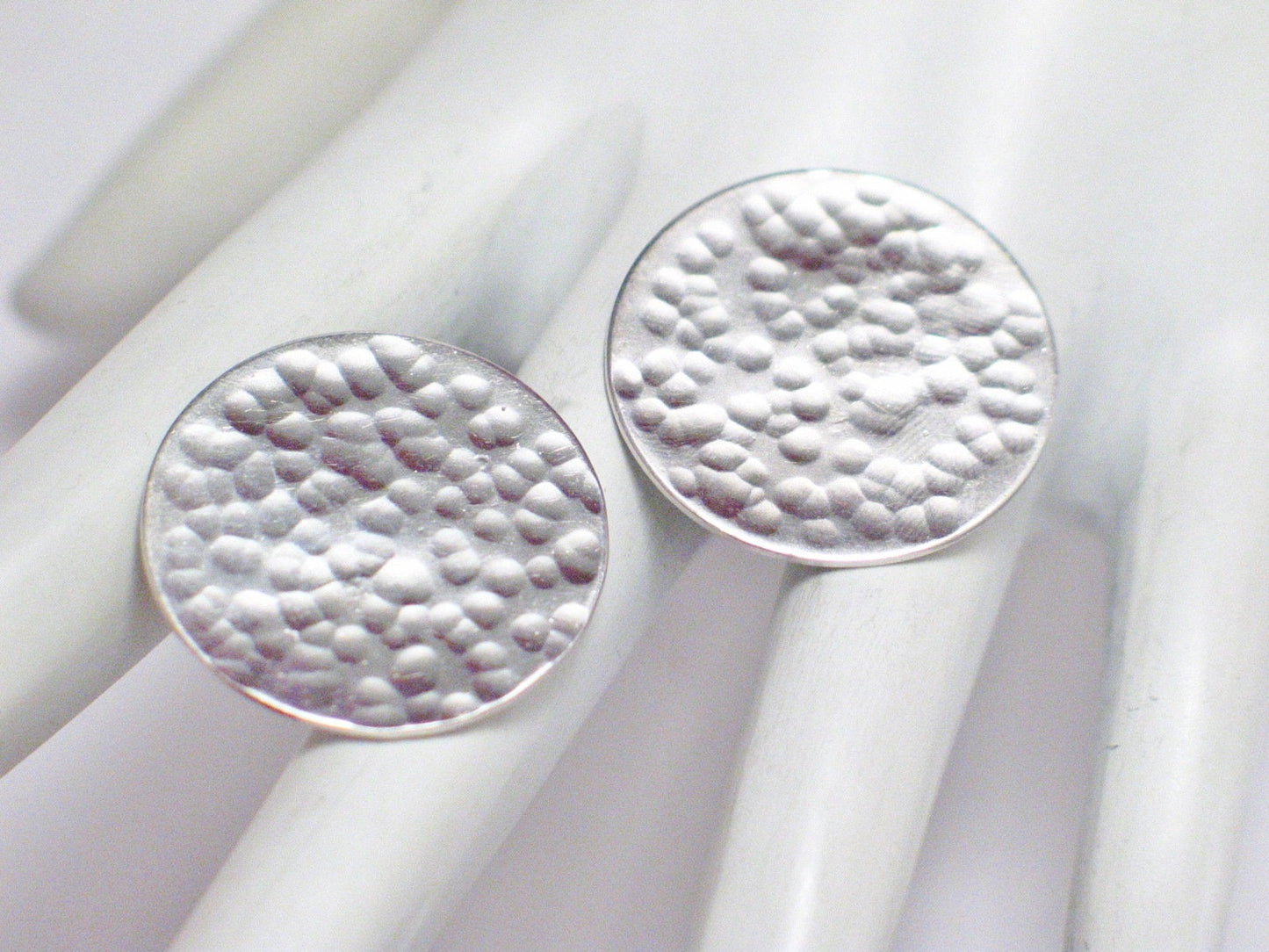 Earrings, Womens Large Round Hammered Style Sterling Silver Earrings - Discount Estate Jewelry - Blingschlingers