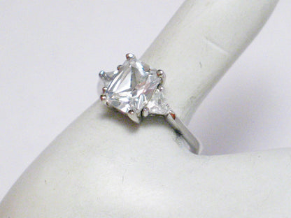 Silver Rings | Womens Sterling Silver Diamond Alternative 3 Stone Ring | Discount Estate Jewelry website