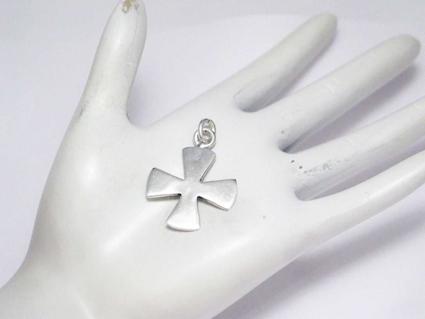 Crosses | Sterling Silver Templar Cross / Iron Cross Pendant | Discount Estate Jewelry website