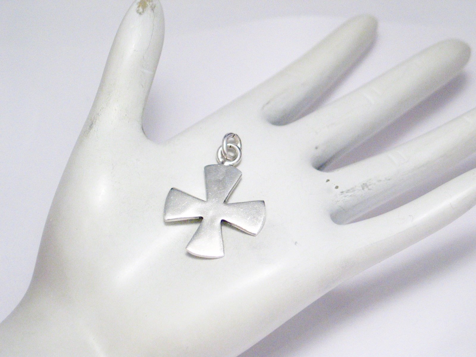 Crosses | Sterling Silver Templar Cross / Iron Cross Pendant | Discount Estate Jewelry website
