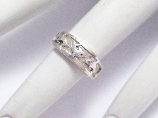Toe Ring, Cute Dolphin Pattern Band Adjustable sz1.25 Sterling Silver Midi Ring - Discount Estate Jewelry