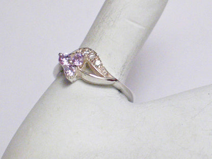 Silver Rings | Women's Petite Sterling Silver Light Purple Flower Ring  8.5 | Estate Jewelry online